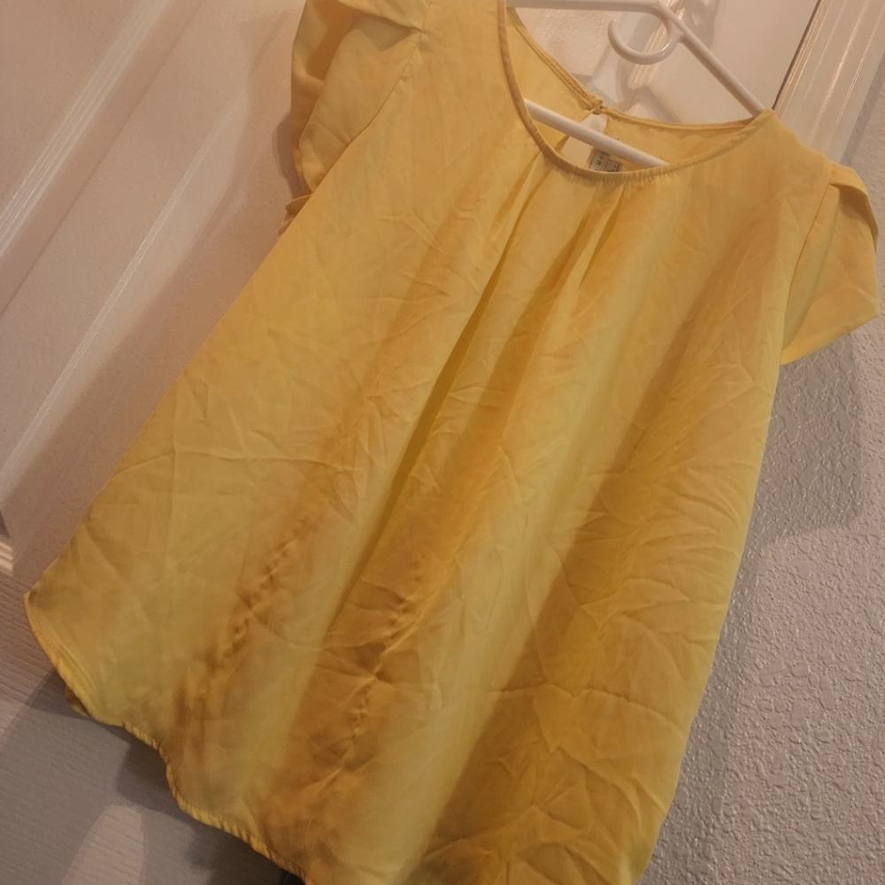 Haute Monde Vintage Ruffle Blouse